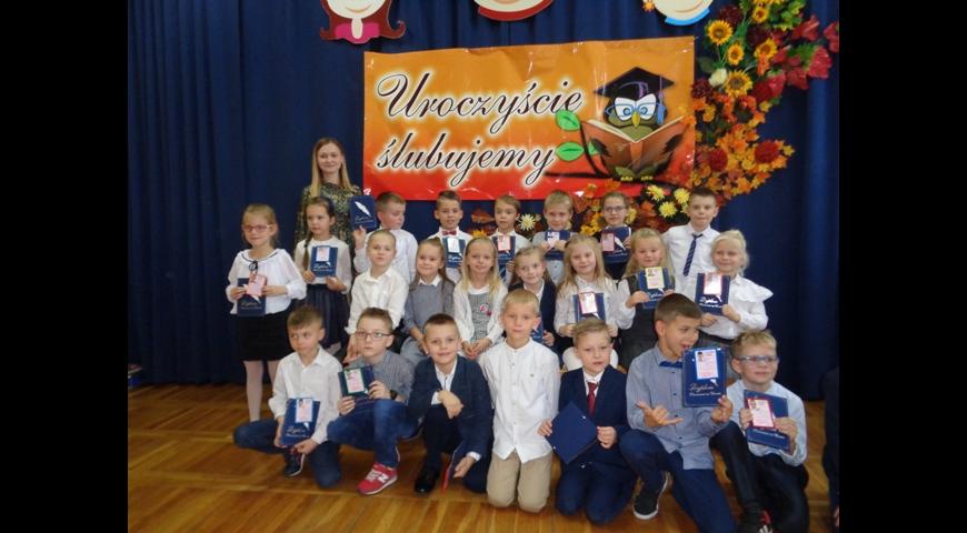 Ślubujemy- uroczyste pasowanie na ucznia